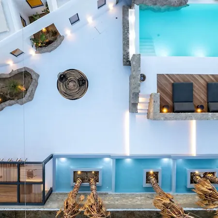 Black With Cave Heated Pool *