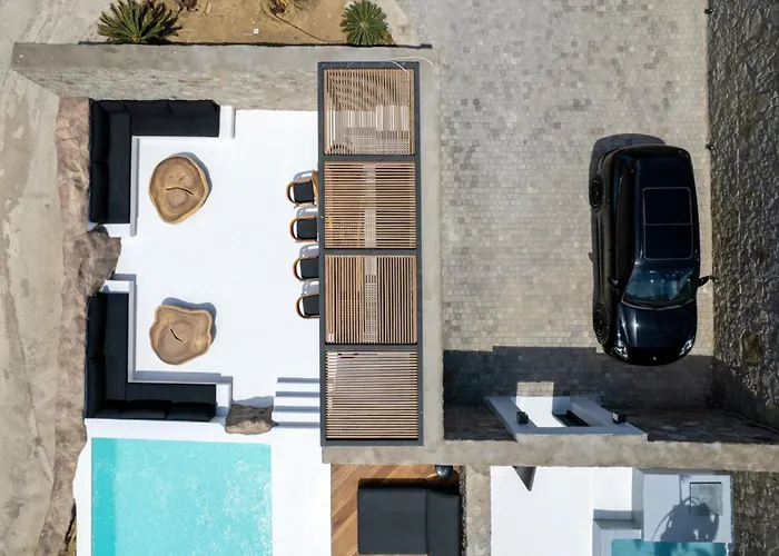 Black With Cave Heated Pool Вилла *