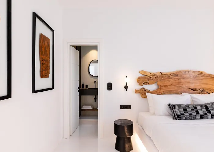 Вилла Black With Cave Heated Pool *