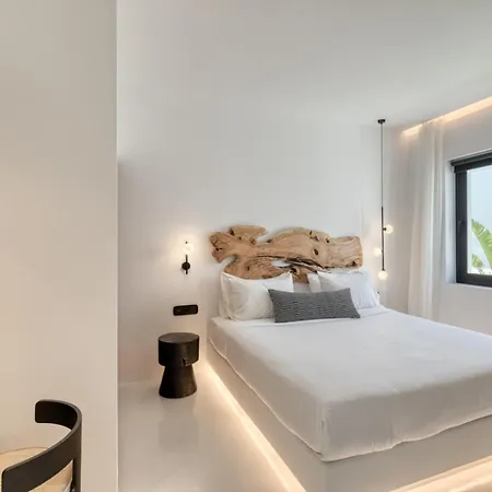 Black With Cave Heated Pool Mykonos Town