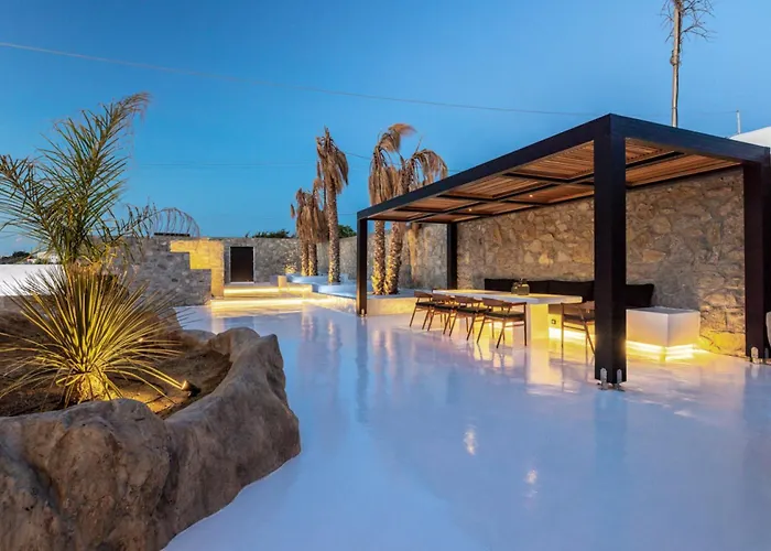 Βίλα Black With Cave Heated Pool *