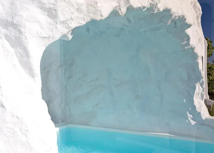 Black With Cave Heated Pool Βίλα