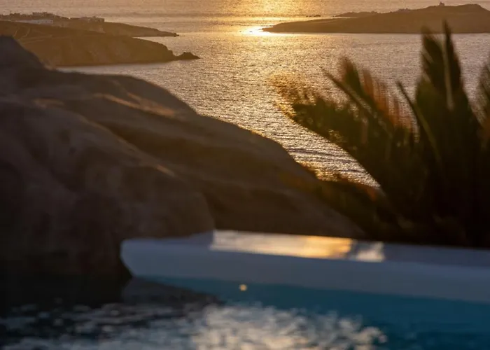 Black With Cave Heated Pool Βίλα Mykonos Town