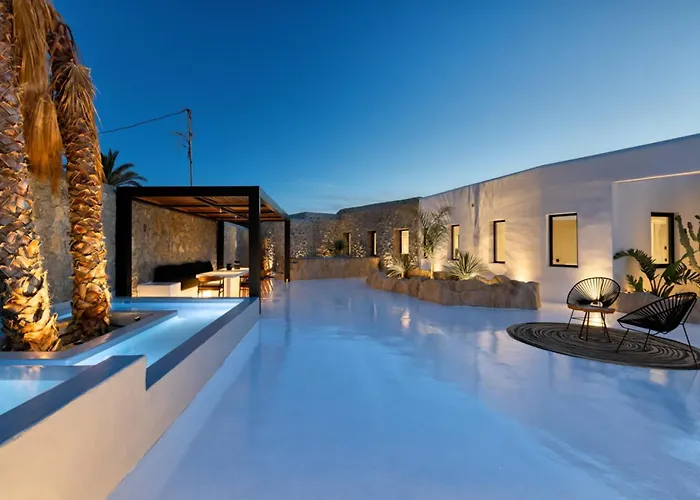 Black With Cave Heated Pool Βίλα