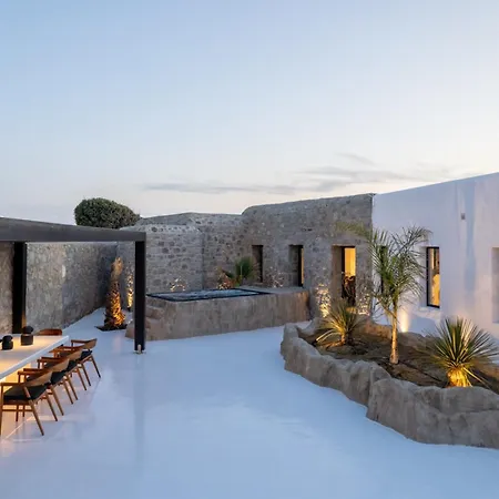 Villa Black With Cave Heated Pool Mykonos Town