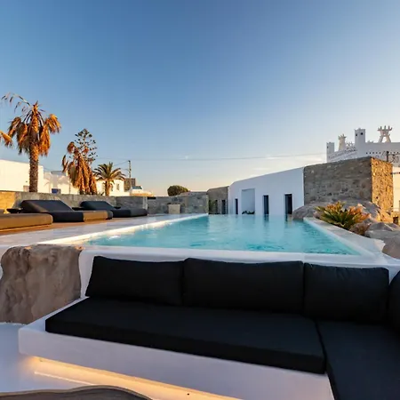 Willa Black With Cave Heated Pool Mykonos Town