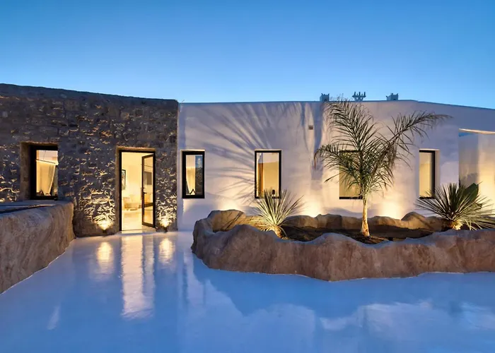 Black With Cave Heated Pool * Mykonos Town
